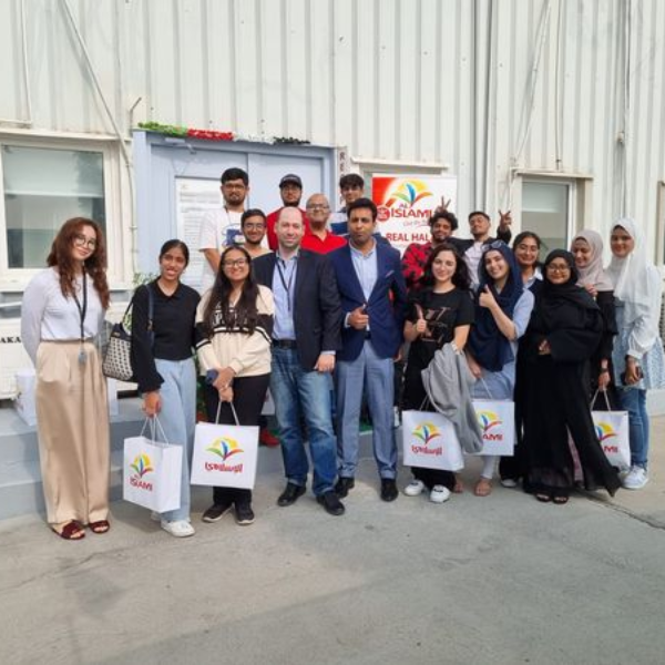 DMU Dubai would like to extend gratitude to Imran Saqib (Factory Manager / Head of Production, Al Islami Foods) and the rest of the Al-Islami Foods team, for their incredible hospitality duri
